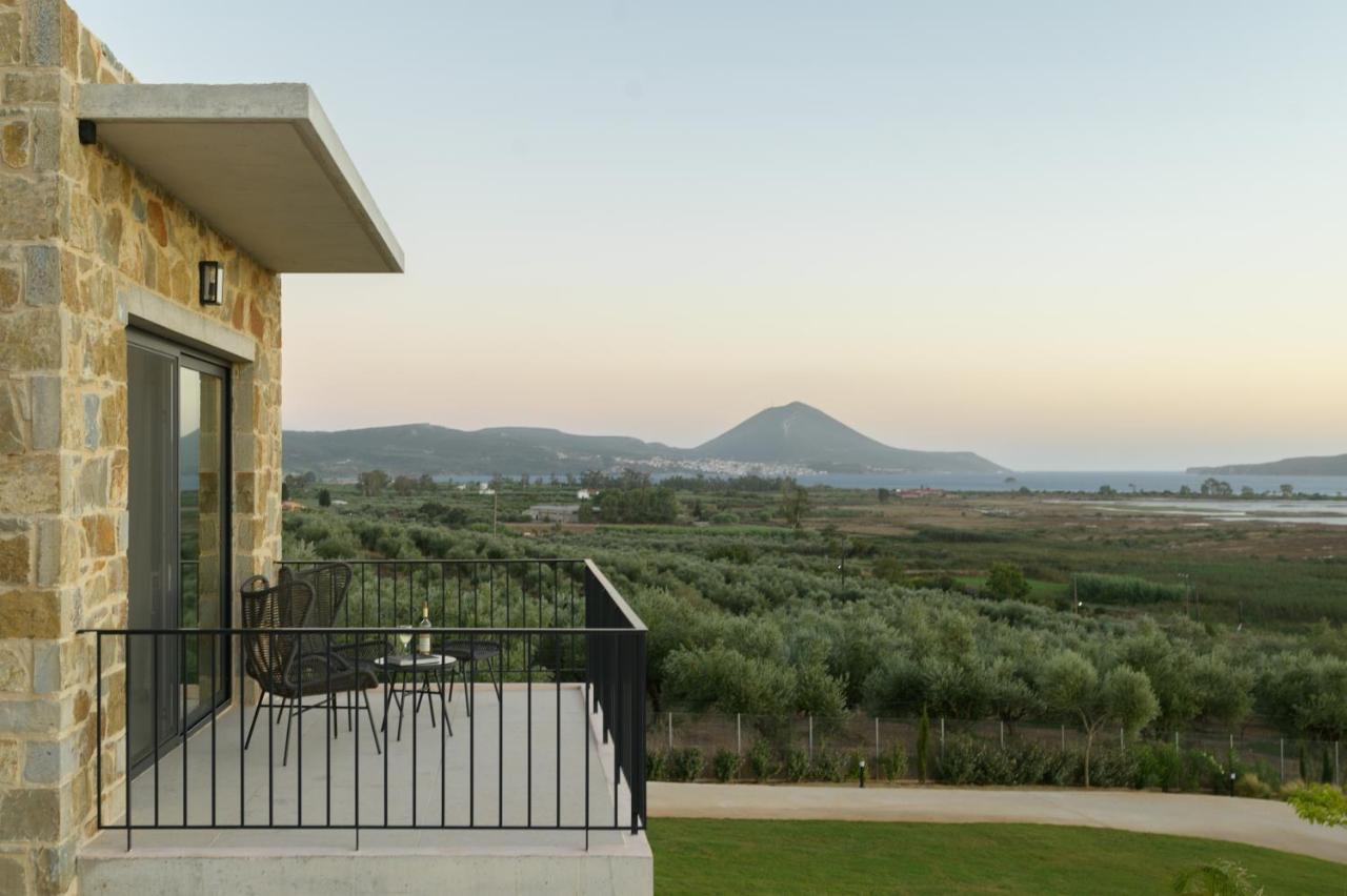 Family & Golf Villa Laguna Towers Gialova Navarino Exterior photo