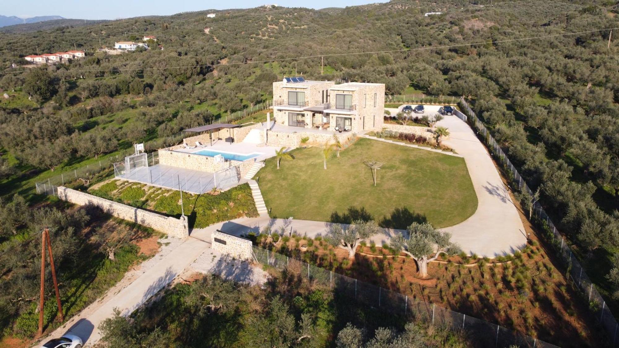 Family & Golf Villa Laguna Towers Gialova Navarino Exterior photo